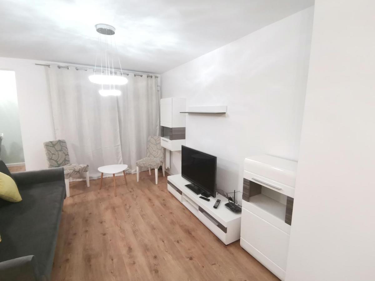 Maglonia Apartment Wrocław Eksteriør billede